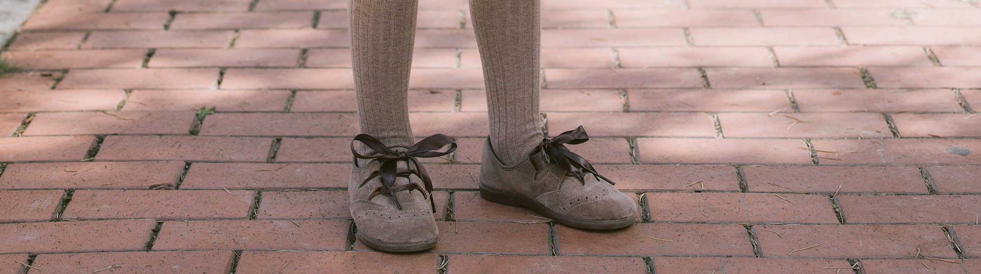 Scarpe Oxford Pisamonas Per Bambini - Pelle Scamosciata, Doppia Opzione Lacci/Fiocco